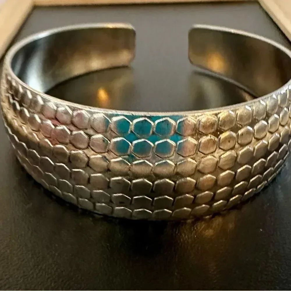 Silver Honeycomb Pattern Cuff Bracelet - Picture 3 of 3